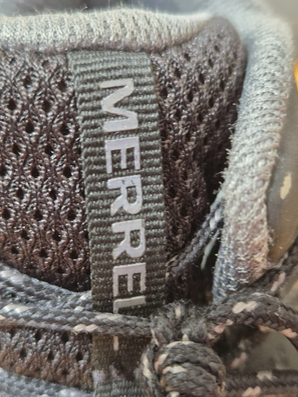 Merrell Oakcreek Mid Lace Waterproof Hiking Boots Black 11.5 Toddler EUC